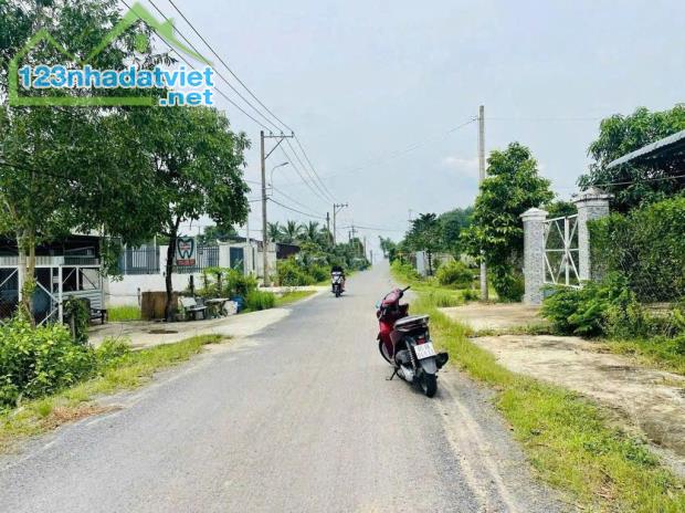 💢GIẢM GIÁ MẠNH !! BÁN NGAY LÔ ĐẤT MT ĐƯỜNG 213M2 PHƯỚC HIỆP, SHR 675TR - 2