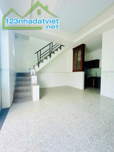 BÁN NHÀ - GIÁP LÊ VĂN THỌ - GÒ VẤP - GIÁ 4.05 T.Ỷ(TL) - 1
