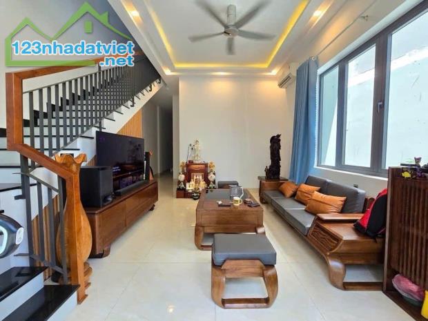 Căn góc 2 MT hẻm ô tô 6m Lý Thánh Tông, Tân Phú  5,6 tỷ, 64m2