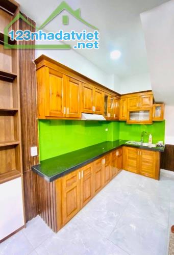 NHÀ ĐẸP NGAY NGÃ 3 NGŨ NHẠC, THANH ĐÀM, NAM DƯ CHỈ NHỈNH 5 TỶ - 2