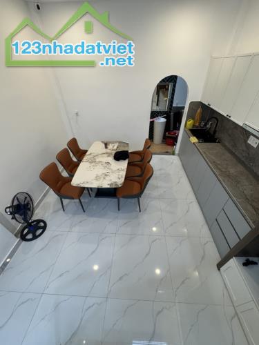 Bán nhà đẹp Nguyễn Quý Yêm 48m2 2 tầng mới tinh chỉ 5,2 tỷ - 2