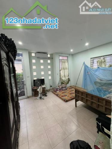 Bán nhà  Nguyễn Công Hoan, Ba Đình - Nhà phân lô - ngõ ô tô đỗ cửa - 42m x 5T, 16 tỷ - 4