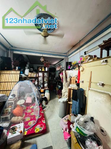Bán Nhà 66m2, 3 Tầng Hẻm 1/ Trường Chinh, Tân Bình  Giá 5,6 Tỷ - 1