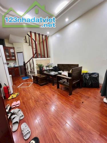 BÁN NHÀ TRONG NGÕ 180 NGUYỄN LƯƠNG BẰNG 30M² x 5 TẦNG PHÂN LÔ KINH DOANH – GIÁ 5.7 TỶ - 1