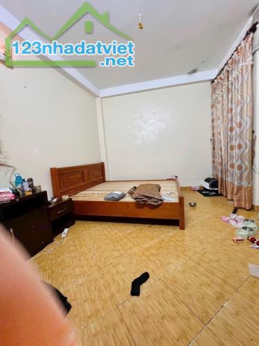 BÁN NHÀ TRONG NGÕ 180 NGUYỄN LƯƠNG BẰNG 30M² x 5 TẦNG PHÂN LÔ KINH DOANH – GIÁ 5.7 TỶ - 4