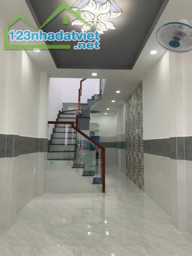 TÂN PHÚ CHỈ HƠN 3 ĐỒNG - SÁT CHỢ TÂN HƯƠNG - CHỈ VÀI BƯỚC RA MT - - 5