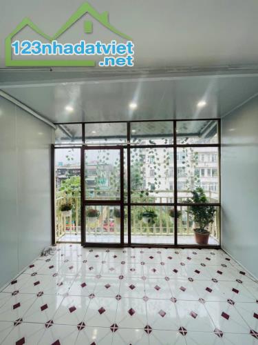 Bán Nhà Căn Góc 4 Ngủ – View Phố – Gần Phố Huế - 3