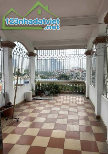 BÁN NHÀ NGÔ QUYỀN – Ô TÔ – DIỆN TÍCH 36,5 m2 – GIÁ TIỀN 6,6 TỶ - 1