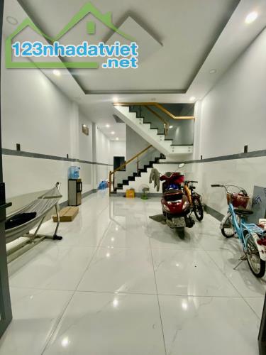 BÁN NHÀ 3 TẦNG MẶT TIỀN ĐƯỜNG TX14 – NGAY KDC PICITY HIGH PARK, QUẬN 12  🔹 - 2