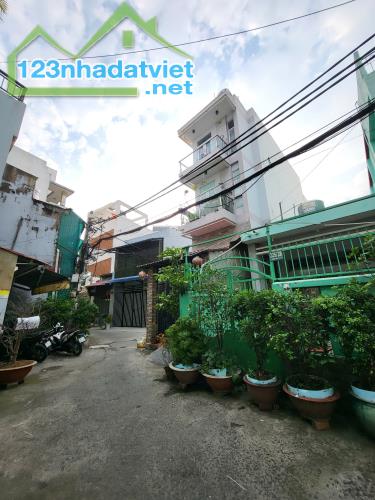 MUA 1 ĐƯỢC 3 CĂN LIỀN KỀ, TẠ QUANG BỬU TRUNG TÂM Q8 - HẺM XE HƠI – CÓ DÒNG TIỀN, 93M2 NỞ - 3