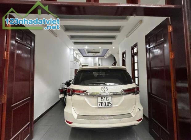 BÁN BIỆT THỰ MINI 4 TẦNG CAO CẤP – 6x18m – GẦN AEON MALL CAO LỖ, QUẬN 8 – GIÁ CHỈ 20 TỶ - 2