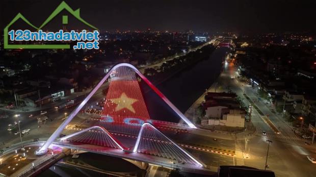 💥BÁN GẤP ĐẤT TÂY NINH PHONG,NB ĐẦU VE, MẶT 12,DT 252M2 MẶT QUAY RA TTTM VÀ CÔNG VIÊN - 2