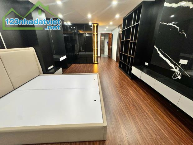 BÁN nhà 19.2 tỷ tại đường Hoàng Mai Hoàng Mai HN S: 50m2 x nhà 7 tầng x mặt tiền 4.2m - 3