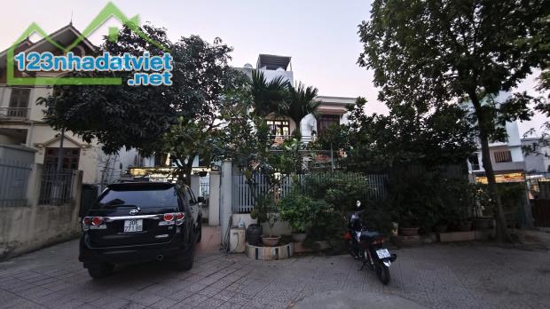 NGỌC THỤY 33 tỷ 170m BIỆT THỰ VIEW HỒ,VỈA HÈ Ô TÔ,LONG BIÊN HÀ NỘI - 1