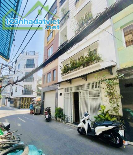 HẺM VIP TRUNG TÂM PHÚ NHUẬN - HẺM XE HƠI THÔNG - 62M² - NGANG 5M HIẾM - GIÁ CHỈ 11 TỶ - 5