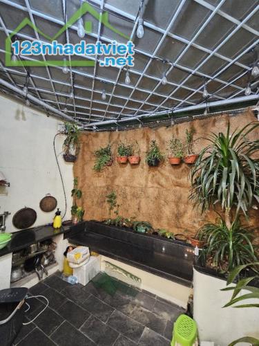 Nhà 4 tầng Dân xây Thanh Am, 2 thoáng trước sau, ô tô đỗ cửa, 56m, MT 3.4m, nhỉnh 6 tỷ - 5
