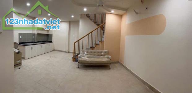 🆘NGANG 6M-XE HƠI NGỦ TRONG NHÀ-BÁN NHÀ HẺM 60 LÂM VĂN BỀN - 1