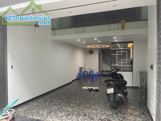 THẠCH BÀN – 50M² – 5 TẦNG – MẶT NGÕ Ô TÔ – 12,7 TỶ