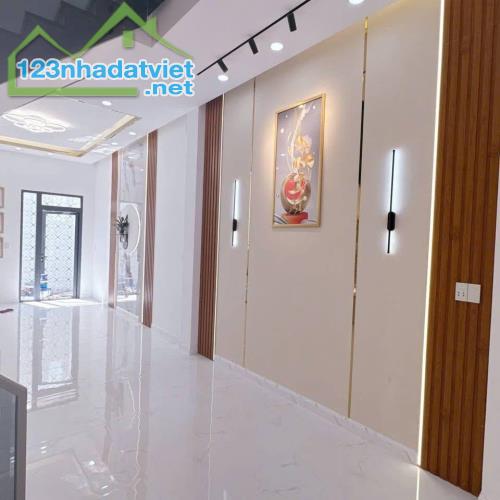 Siêu phẩm 5 tầng Mới đẹp ngay Tạ Quang Bửu ngang 4m chỉ 9 tỷ 2 - 1