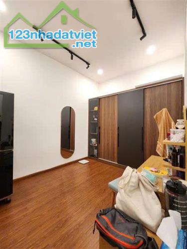 Siêu phẩm 5 tầng Mới đẹp ngay Tạ Quang Bửu ngang 4m chỉ 9 tỷ 2 - 2