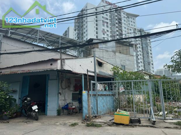 BÁN NHÀ CẤP 4 ĐÀO SƯ TÍCH NHÀ BÈ - CÓ THU NHẬP ỔN ĐỊNH - 1