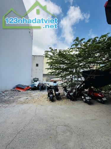 1 LÔ DUY NHẤT NGAY HƯƠNG LỘ 2 GẦN BỆNH VIỆN QUẬN BÌNH TÂN - HẺM XE TẢI THÔNG. CHỈ HƠN 3 TỶ - 1