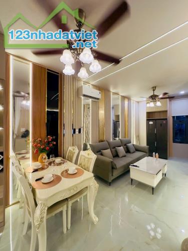 Bán Biệt Thự Mini Tân Bình 31m tặng Full Nội Thất 2 tầng 2 PN chỉ 4 đòng 3 TL - 4