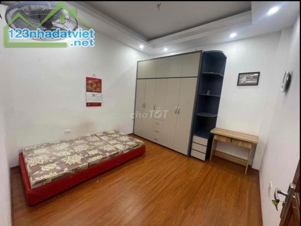 Bán nhà riêng Trương Định, Hoàng Mai 40m x 7T giá 9 tỷ, 10pkk, full đồ, cho thuê hơn 30tr/ - 2