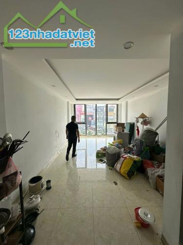 NHÀ ĐẸP MẶT PHỐ XÃ ĐÀN, TT ĐỐNG ĐA, VỈA HÈ RỘNG, KINH DOANH ĐỈNH, Ô CHỜ THANG MÁY, NỞ HẬU. - 2