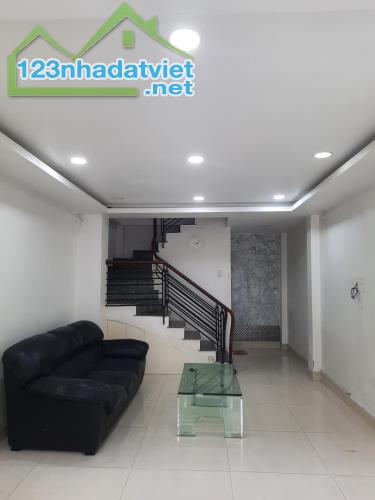 Bán nhà HXH Đường Phạm Viết Chánh P.19 Q.Bình Thạnh 51 m2 2 tầng hiếm Chỉ nhỉnh 8 Tỷ vào