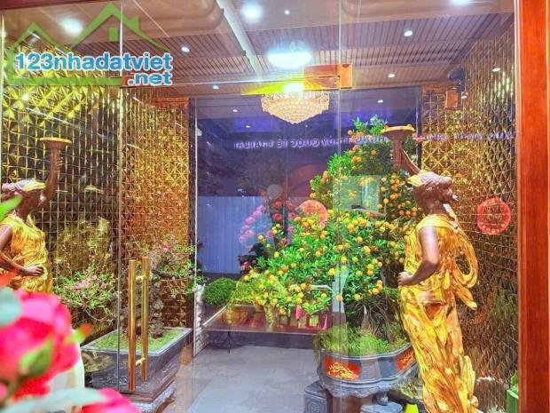 Bán mặt phố Mai Anh Tuấn 43m2 X6 tầng thang máy, view Hồ Hoàng Cầu, kinh doanh đỉnh 27 tỷ