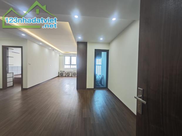 (Tin thật 100%) CH 97,5m2 x 3PN có lốt ô tô ở PVV-Vinapharm 60B Nguyễn Huy Tưởng - Nội