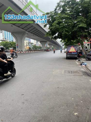 Bán nhà phố Đại La 35m² x 5 Tầng Mặt tiền 4,3m Chỉ 30m ra phố  Giá  7,19 Tỷ
