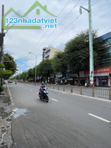 Mặt tiền Minh Phụng, Quận 11, 44m2 giá chỉ 11 tỷ nhỉnh. - 2