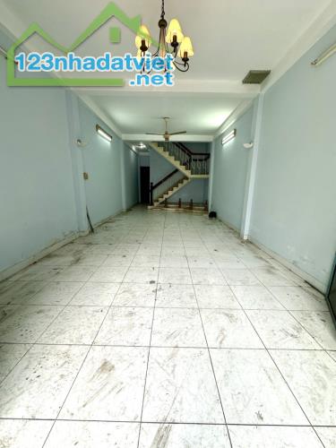 Nhà mặt tiền khu Bình Phú 1 Q6, gần 100m2 ngang 4.2 SHR vuông đep, giá đầu tư 12.8 tỷ TL - 1