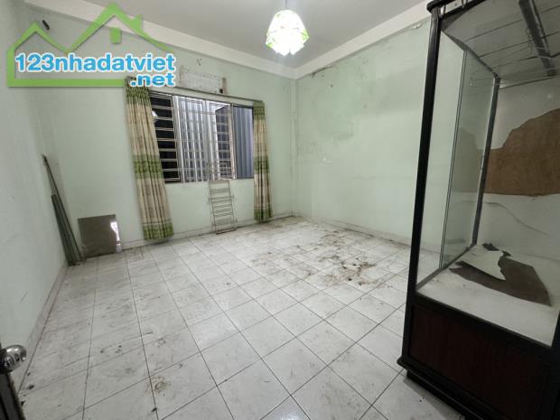 Nhà mặt tiền khu Bình Phú 1 Q6, gần 100m2 ngang 4.2 SHR vuông đep, giá đầu tư 12.8 tỷ TL - 3