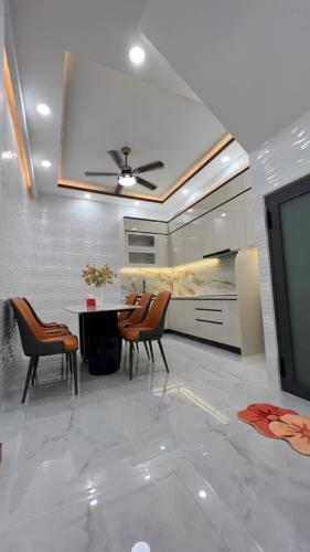 NGÔ GIA TỰ, QUẬN 10, HXH, NHÀ MỚI FULL NỘI THẤT, TỔNG DT SÀN 110M2, 3 TẦNG, CHỈ 8 TỶ - 1