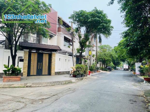 Biệt Thự Góc (14x22) 2 MT có vỉa hè KDC Hà Đô, Đường 16m Lê Thị Riêng, Thới An, Q12 - 1