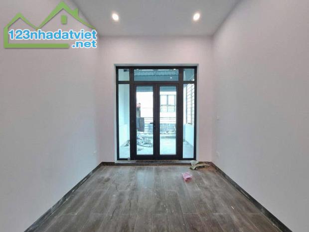 Bán Nhà Định Công Thượng. Hoàng Mai. Ô Tô. DT 51m2. MT 3,1m. 4 Tầng. Giá 11,45 Tỷ.