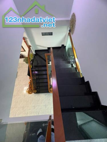 MẶT TIỀN NHÁNH HIỆP THÀNH 17 QUẬN 12 HXH 3PN Chào 5,25 tỷ TL - 4