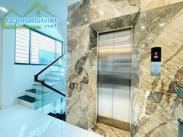 Bán tòa nhà Văn Quán, Hà Đông 95m2, 6T, MT5m, thang máy, ô tô tránh, 2.x tỷ - 2