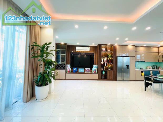 Bán tòa nhà Văn Quán, Hà Đông 95m2, 6T, MT5m, thang máy, ô tô tránh, 2.x tỷ - 4