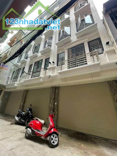 Cho thuê nhà KĐT Đền Lừ 5 tầng x 35m2, 3 ngủ, KD, online, VP, ở gia đình 14 Triệu - 4