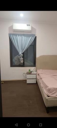 Cho thuê nhà ngõ 124 Vĩnh Hưng, 5 tầng x 20m2, 3 ngủ, 10.5tr
