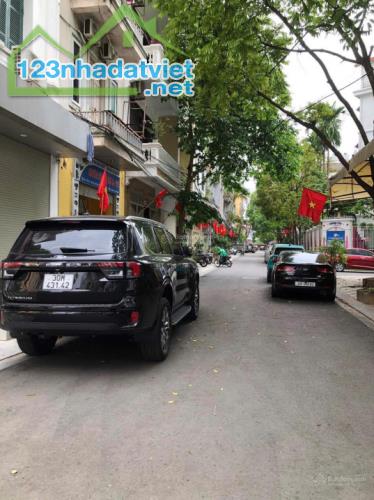VÕ THỊ SÁU - MỚI KOONG - 7 TẦNG/48m2 - ÔTÔ ĐỖ CỬA - THANG MÁY - NHÀ ĐẸP. Nhỉnh 17 tỷ có