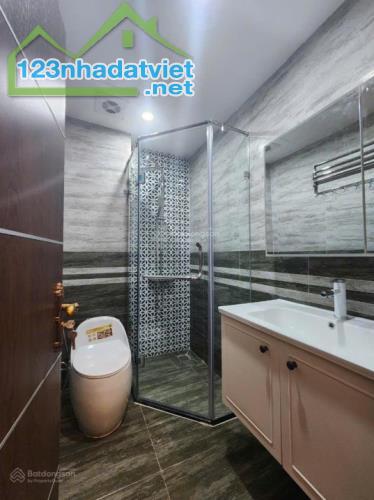 VÕ THỊ SÁU - MỚI KOONG - 7 TẦNG/48m2 - ÔTÔ ĐỖ CỬA - THANG MÁY - NHÀ ĐẸP. Nhỉnh 17 tỷ có - 4