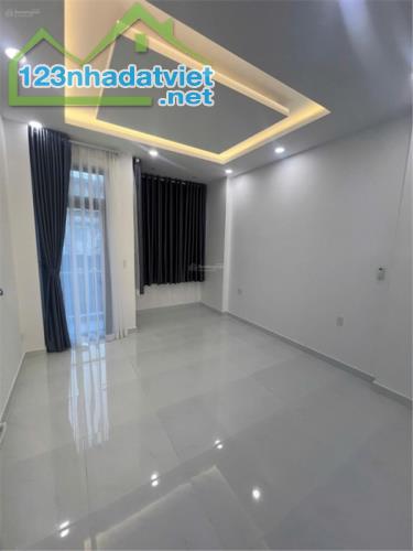 Bán nhà Lê Hồng Phong, Q.10, 50m², nở hậu, 8,x tỷ - 1
