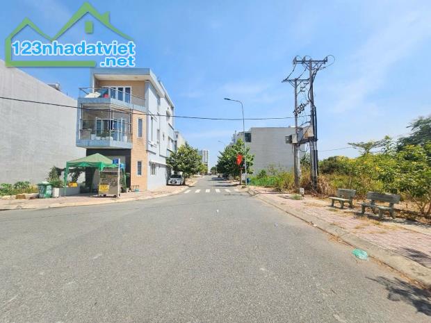 BÁN ĐẤT 2 MẶT TIỀN PHÚ HỒNG THỊNH – ĐƯỜNG RỘNG 13M-KINH DOANH CHO THUÊ TỐT. - 1