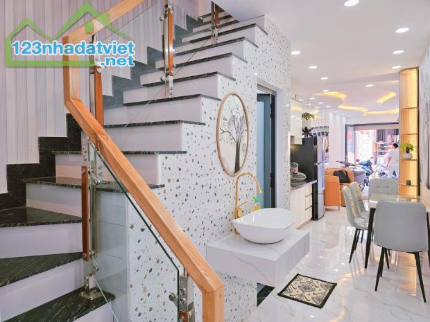 🔥 HẠ 460 TRIỆU – GIÁ MỚI CHỈ 5.5 TỶ (TL)! - 2