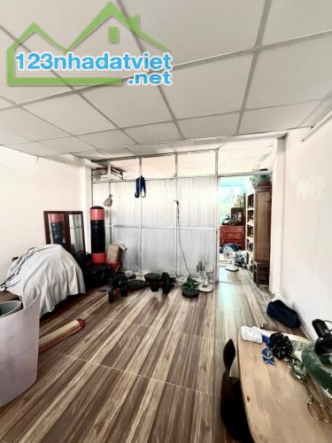 CHỈ 8.5 TỶ - NHÀ CŨ TIỆN XÂY MỚI - 66M2 - HẺM XE HƠI THÔNG - XÂY 6 TẦNG CÓ HẦM - 1